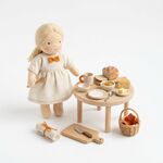 Еда и посуда для кукол и игрушек