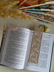 Закладка для книги 3д с подвеской лягушка, изображение 5