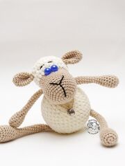 Вязаная игрушка овечка Буся, изображение 2
