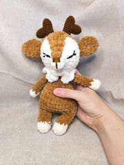Вязаная игрушка ручной работы "Оленёнок", изображение 4