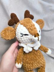 Вязаная игрушка ручной работы "Оленёнок", изображение 5