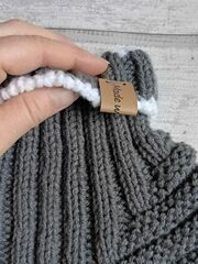 Детский комплект: шапка и манишка., изображение 6