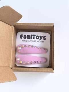 Розовая заколка для волос со стразами 5 см ручной работы FomiToys