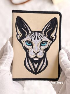 Кожаная обложка на паспорт женская / мужская (экокожа) с машинной вышивкой FomiToys. Сфинкс. Ручная работа, Вариации товаров: 2