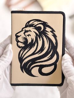 Кожаная обложка на паспорт женская / мужская (экокожа) с машинной вышивкой FomiToys. Лев. Ручная работа, Вариации товаров: 5