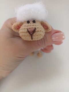 Схема вязания Брелок Барашка крючком, изображение 2