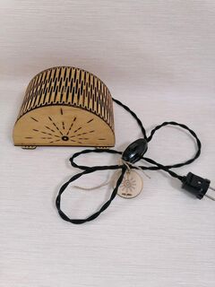 Ночник с лучиками тенями , настольный, изображение 3