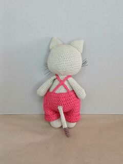 Вязаная игрушка Кот в штанишках, изображение 2
