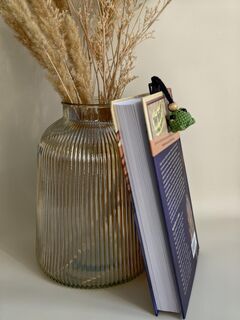 Закладка для книги 3д с подвеской лягушка, изображение 3