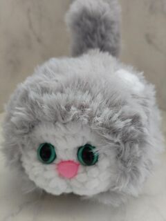 Кот пушистый