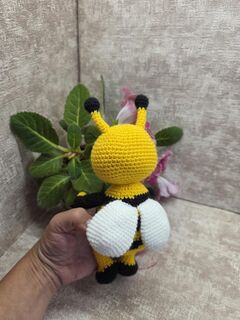 Пчела, вязаная игрушка сувенир, изображение 4