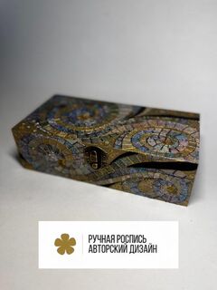 Шкатулка с ручной росписью