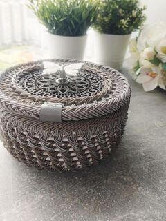 Корзина плетёная из ротанга
