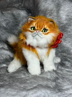 Реалистичный рыжий котенок (зеленые глазки)