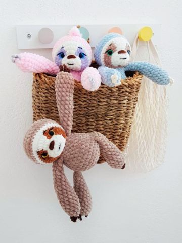 Мастер-класс "Ленивец" вязание крючком автор Chirka_toys
