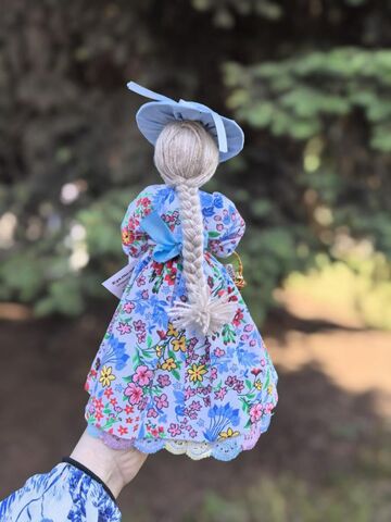 Кукла Анютка-цветочница, изображение 2