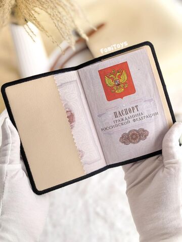 Кожаная обложка на паспорт женская / мужская (экокожа) с машинной вышивкой FomiToys. Кошечка черная. Ручная работа, Вариации товаров: 11, изображение 5