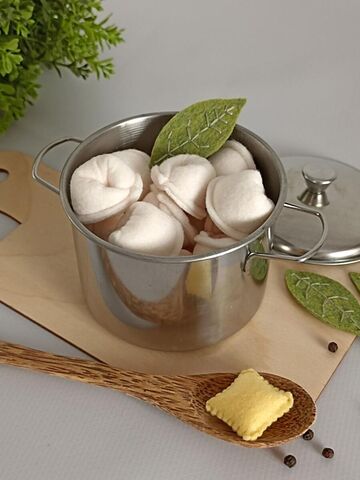 Пельмени с маслом и лаврушкой Игрушечная еда, изображение 4