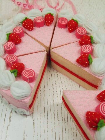 Торт из фетра игрушечный Земляника со сливками, изображение 2