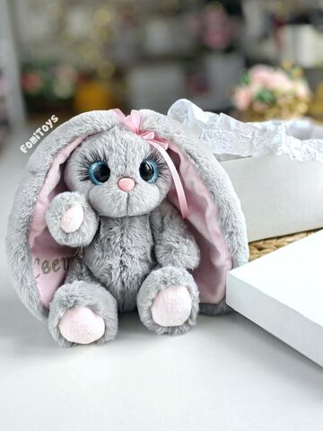 Плюшевая зайка ручной работы 25 см, именная игрушка с метрикой на ушке, подарок FomiToys, изображение 6