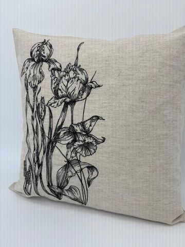 Наволочка декоративная с вышивкой Ирисы, изображение 2