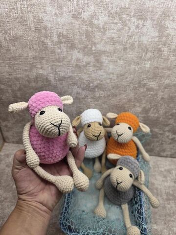 Овечка вязаная игрушка для малышей, изображение 2