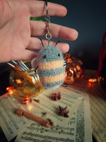 Брелок Шмель вязаный, игрушка, обвес, 5-6 см, ручная работа, сувенир, изображение 21