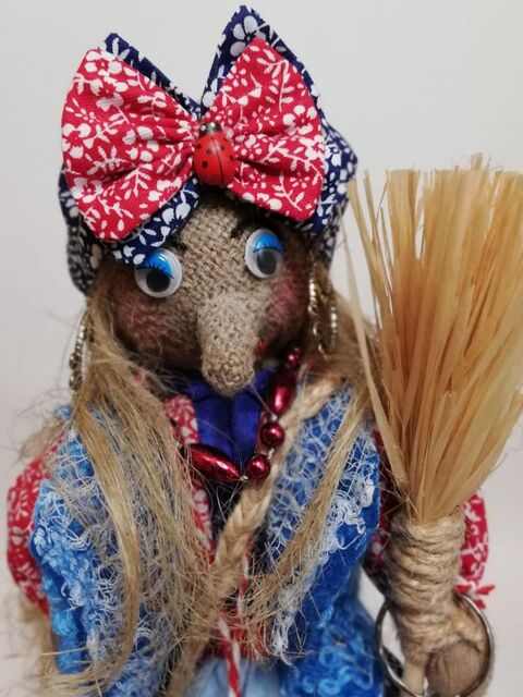 Кукла обереговая Баба Яга