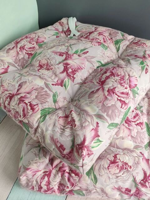 Подушка для стула 40*40 с завязками Розовый пион и ирис
